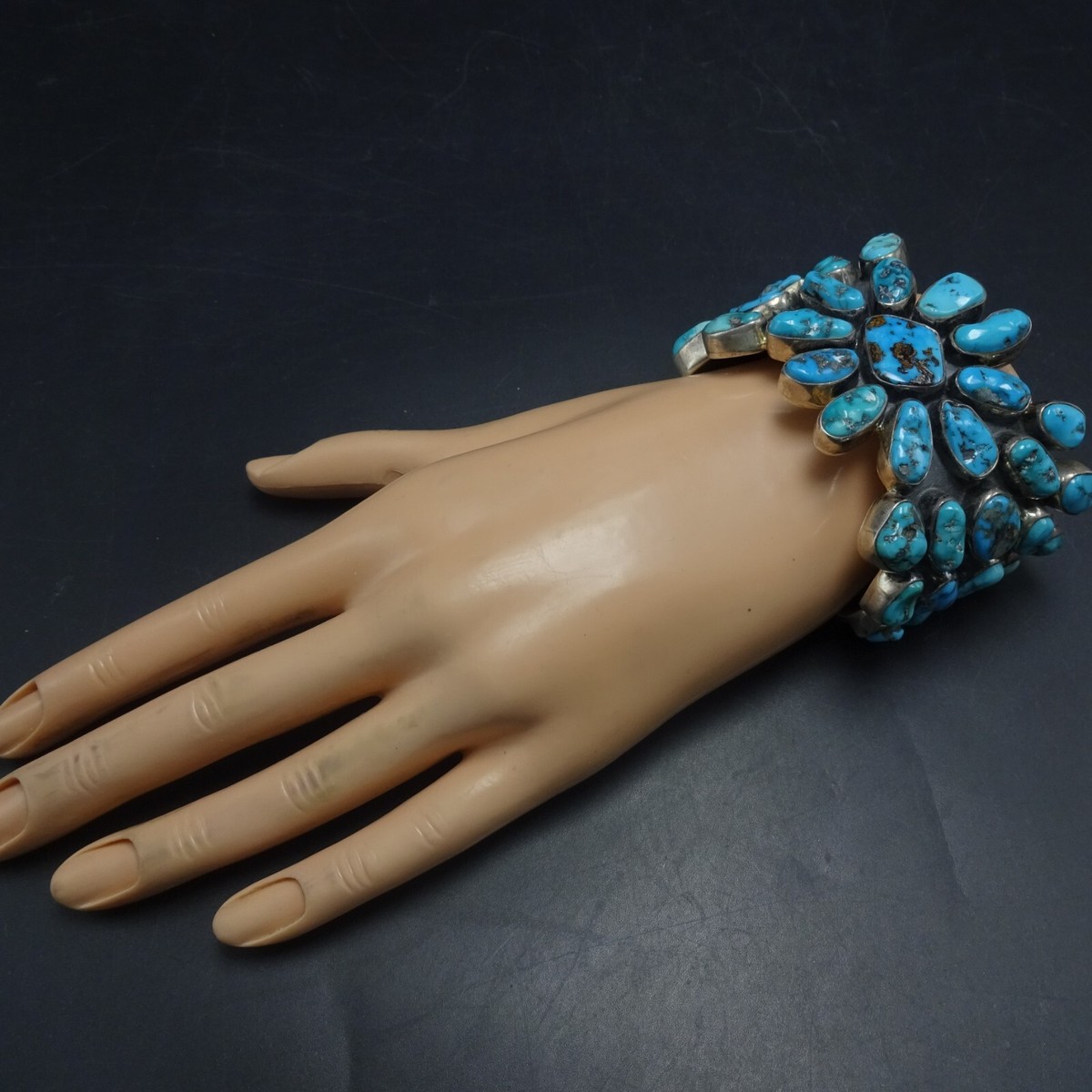 Turquoise Cluster silver925 バングル Remarkable Vintage Signed Native American Navajo Turquoise