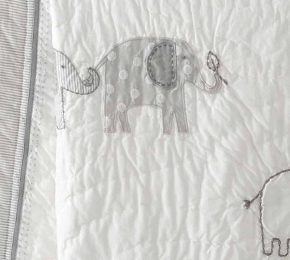 Pottery Barn Kids TAYLOR Niño COLCHA Blanco Gris ELEFANTES Nuevo Foto 4 de 4