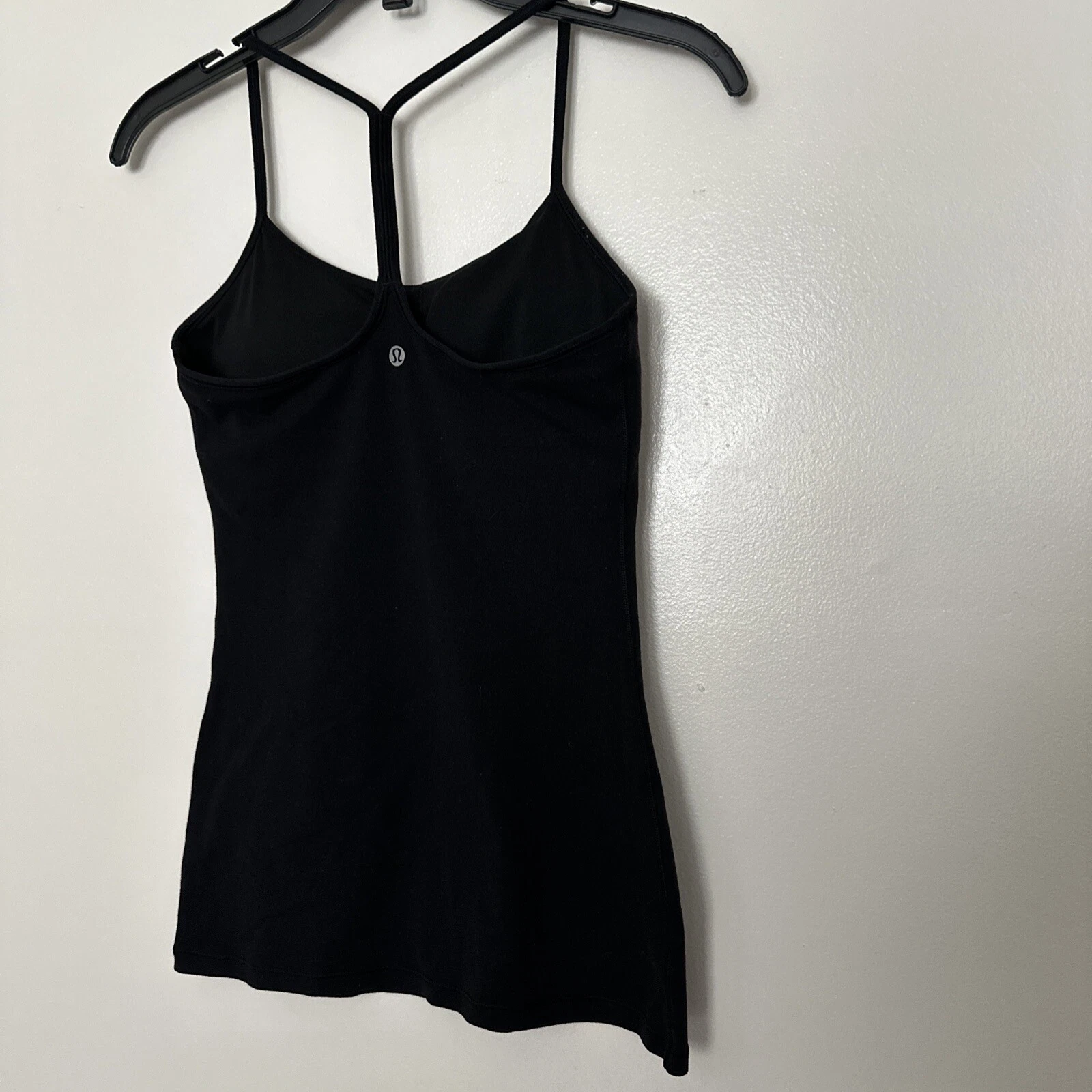 lululemon racer back built in vguc tank-top