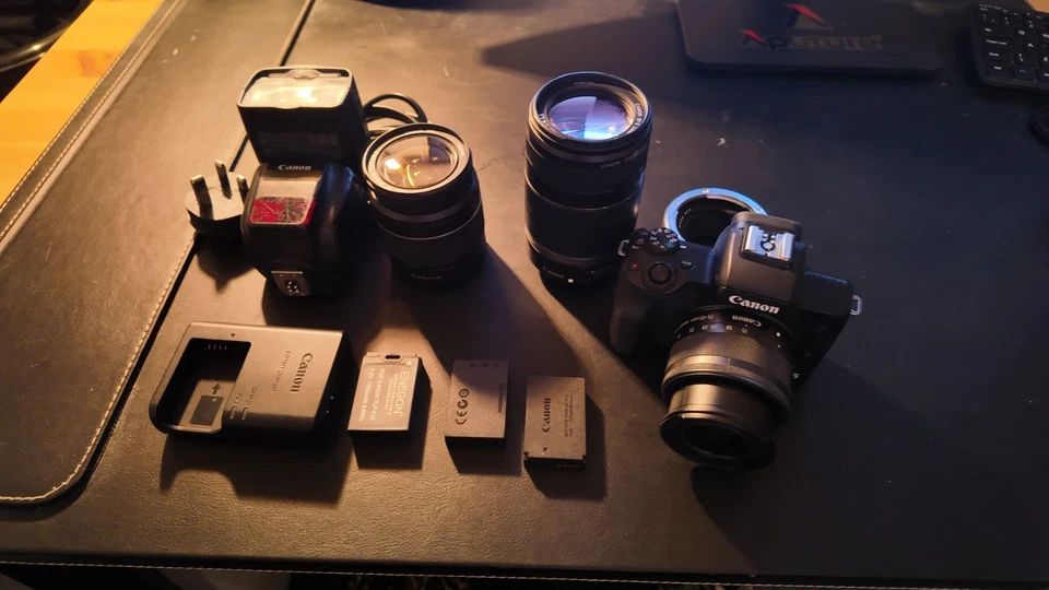 Canon EOS M50 Mark II, photo 3 of 5