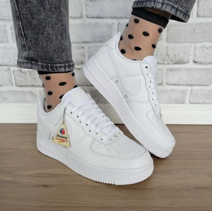 Las mejores ofertas en Nike Air Force 1 SE Low White W | eBay