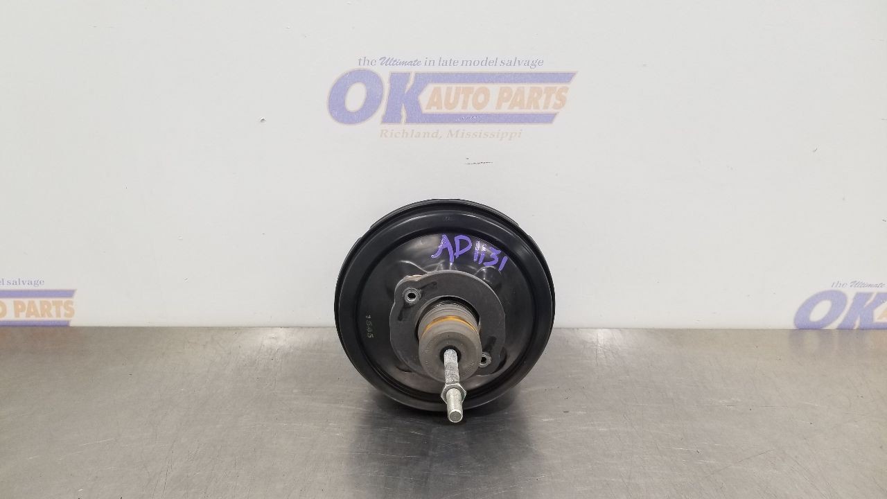 Audi R8 2008-2015 Brake booster P/N 423612105B