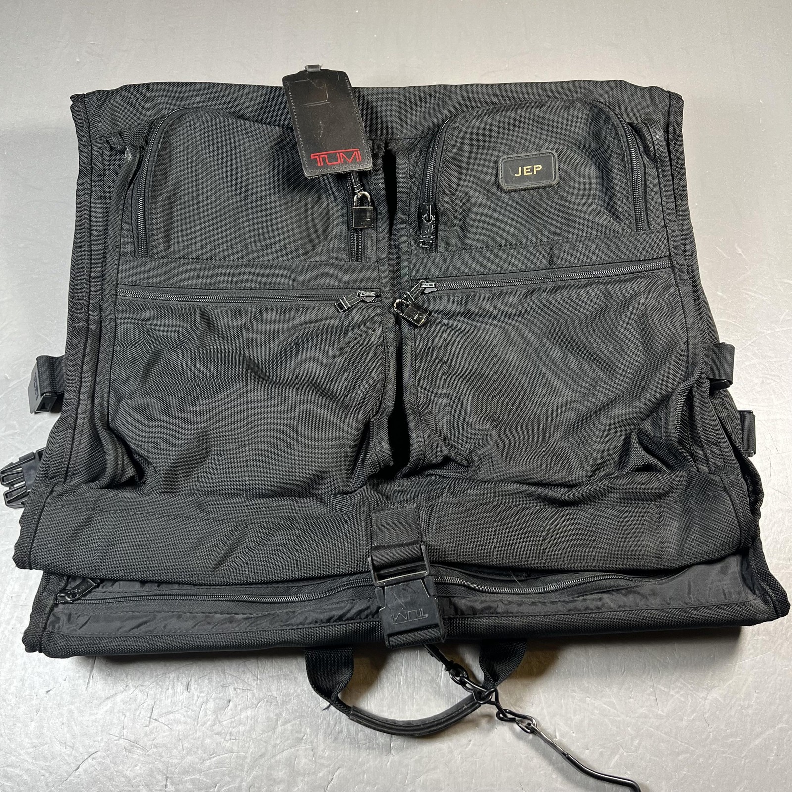 TUMI Black Ballistic Nylon Garment Bag Suiter Tri-Fold Carry-On w/ Strap, Tag