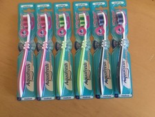 Image of Aquafresh Extreme Clean 3 Way Head Medium Toothbrush Six Pack