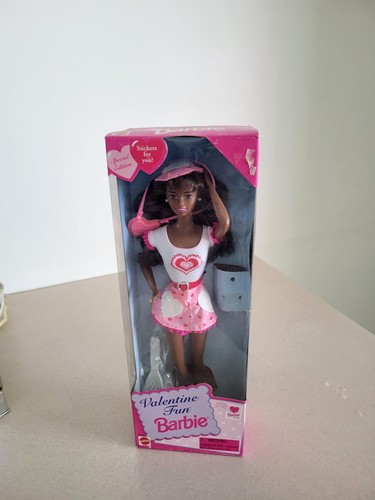 Barbie Doll Valentine Fun Special Edition Black 1996 NIB - Picture 2 of 6