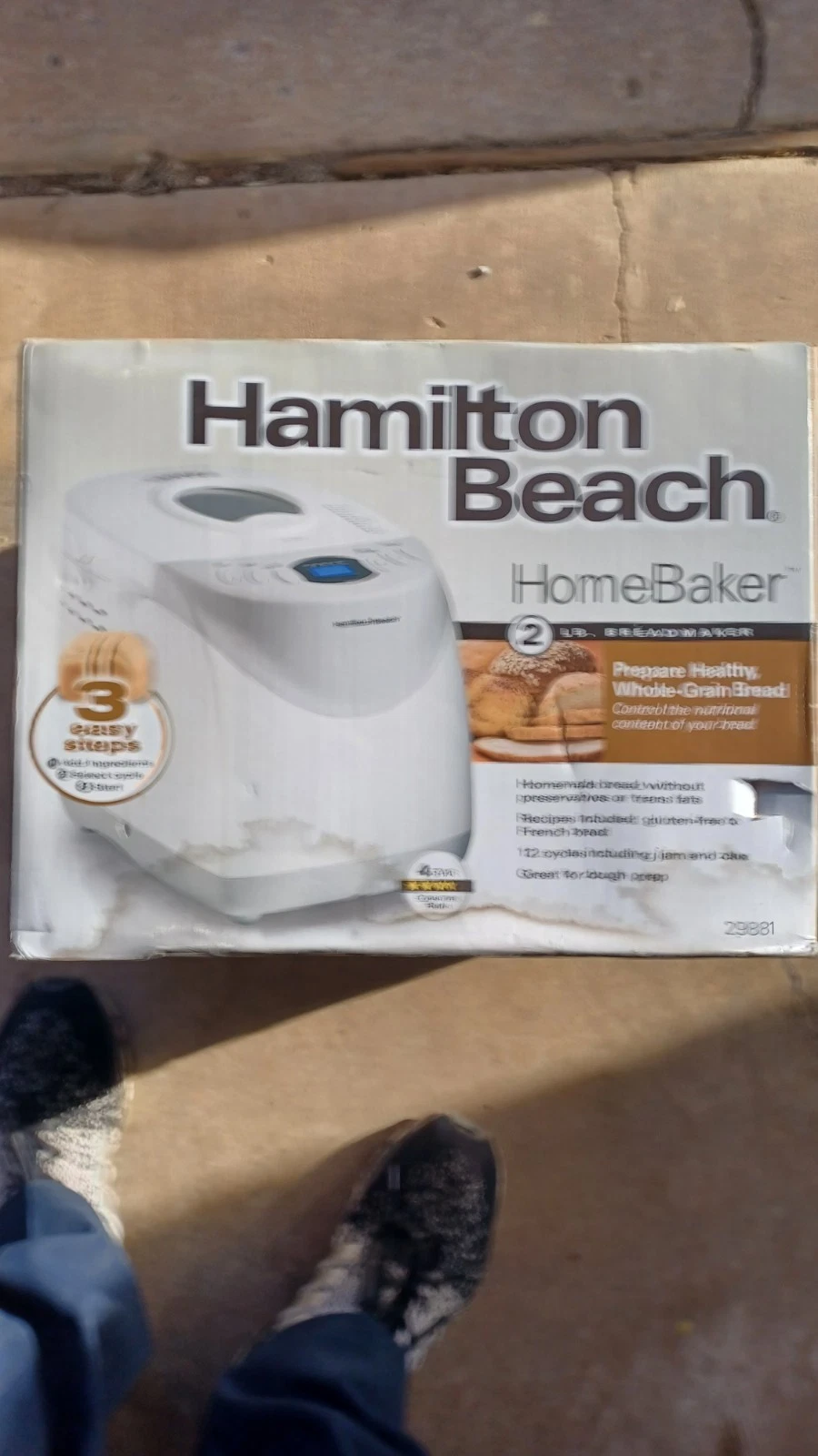 Hamilton Beach Homebaker 2 lb Digital Bread Maker Model # 29881 Barely used.