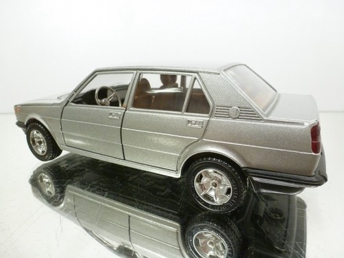 MEBETOYS 8623 ALFA ROMEO GIULIETTA - SILVER MET. 1:25 - HIGH QUALITY - 328 - Picture 5 of 8