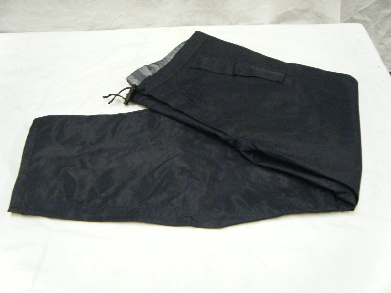 Genuine British Army / Royal Navy Gore-Tex Zip Leg Waterproof Trousers All Size
Opens in a new windo