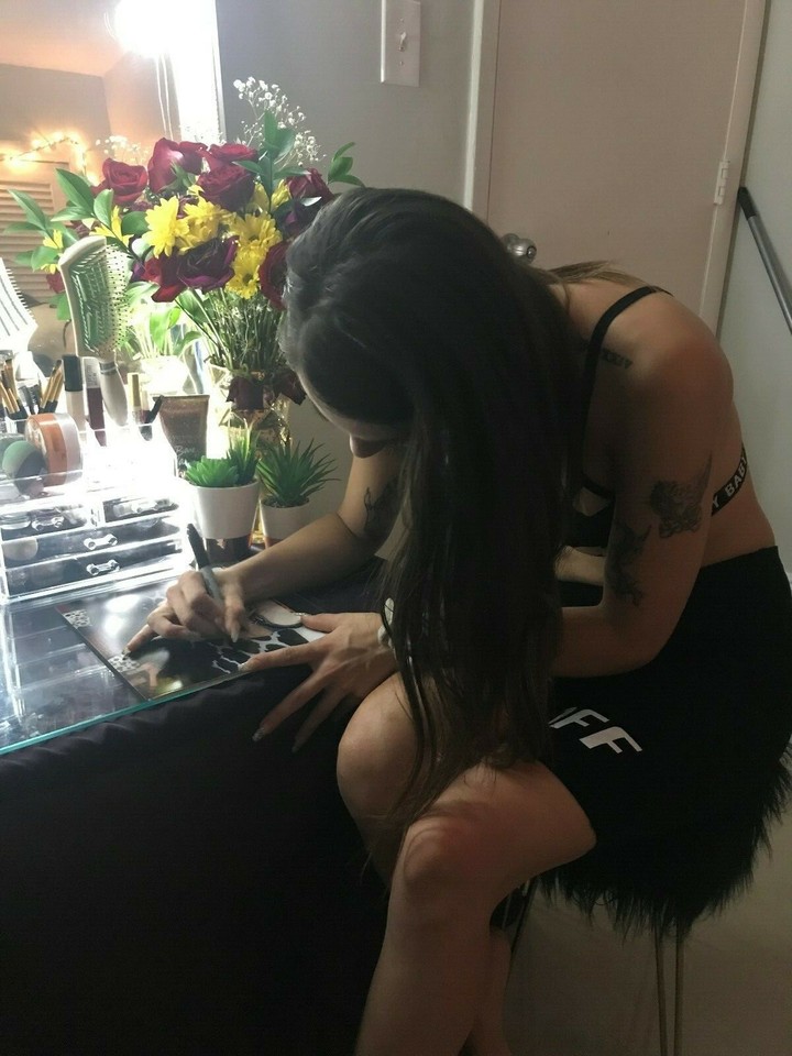 Sofie Reyez NUDE Super Sexy Hot Adult Model Signed 8x10 Photo COA Proof 187 | eBay