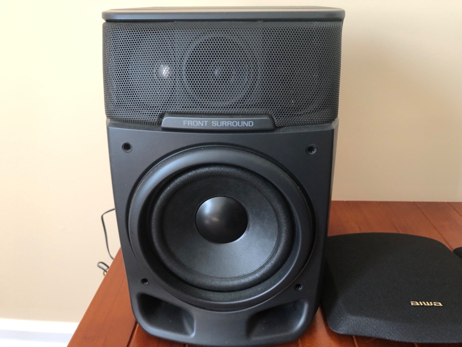 aiwa front surround speakers