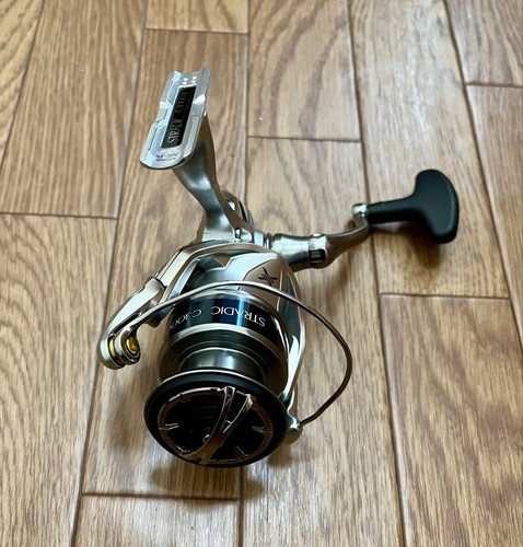 SHIMANO 15 Stradic C3000 Spinning Fishing Reel Japan import Excellent ++ - Picture 4 of 6