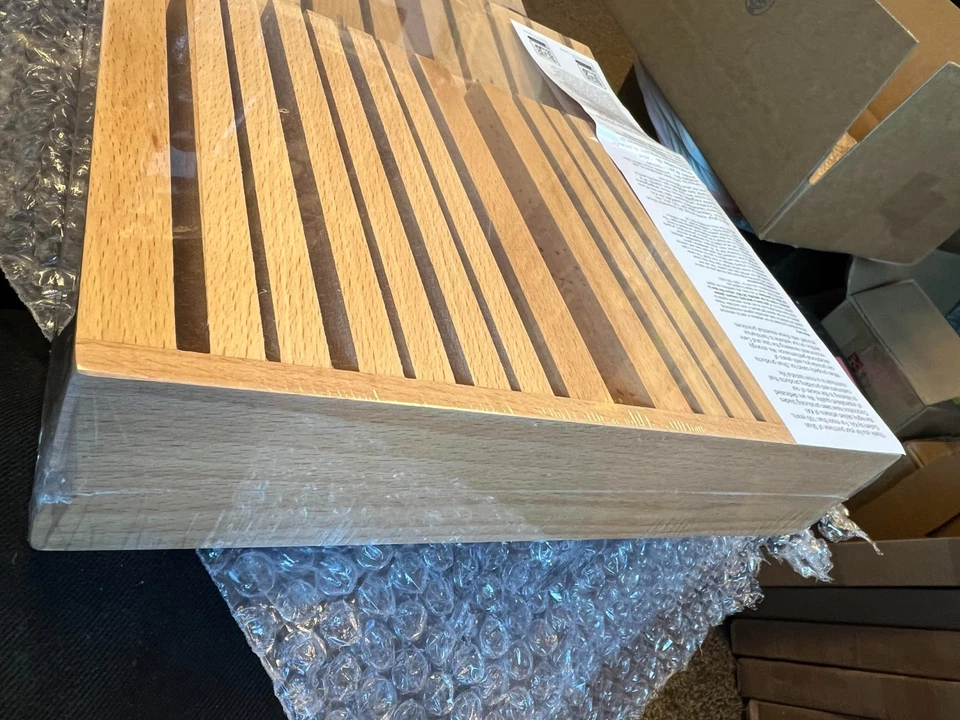 Shun - 15-Slot In-Drawer Bamboo Knife Tray 10" x 17" x 2.375" DM0856 - Image 4 of 4