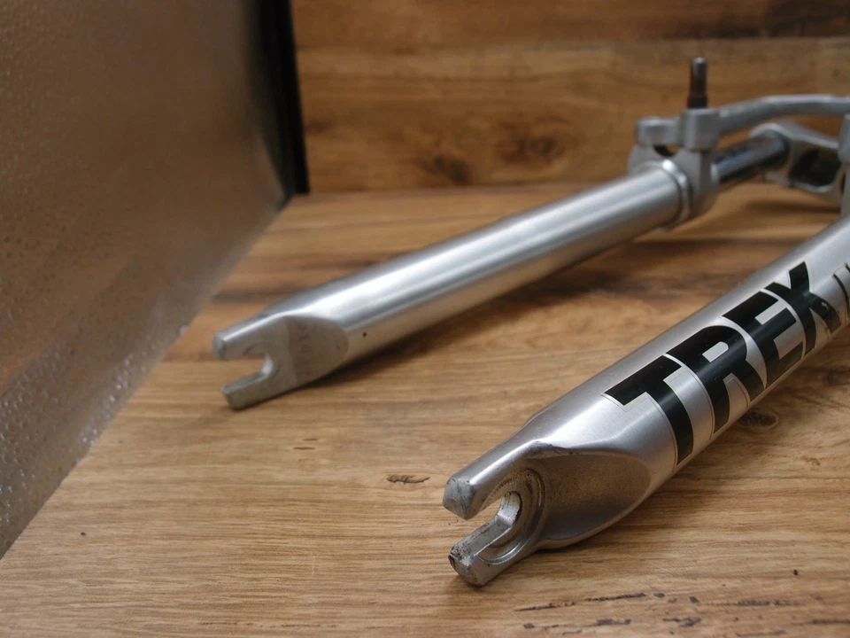 TREK Mogul Black Diamond shock absorber MTB suspension fork 1 1/8 in - Image 4 of 4