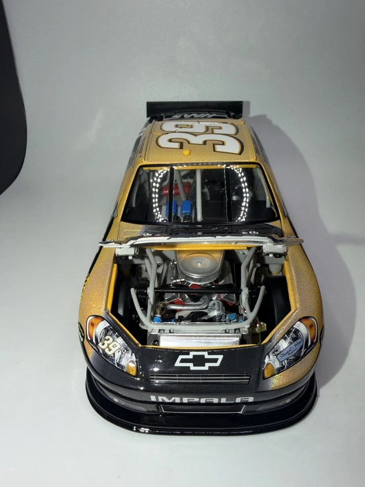 Ryan Newman 2011 Impala #39 Wix Filters 1/24 Diecast Flashcoat Color: 1 of 192 - Image 4 of 4