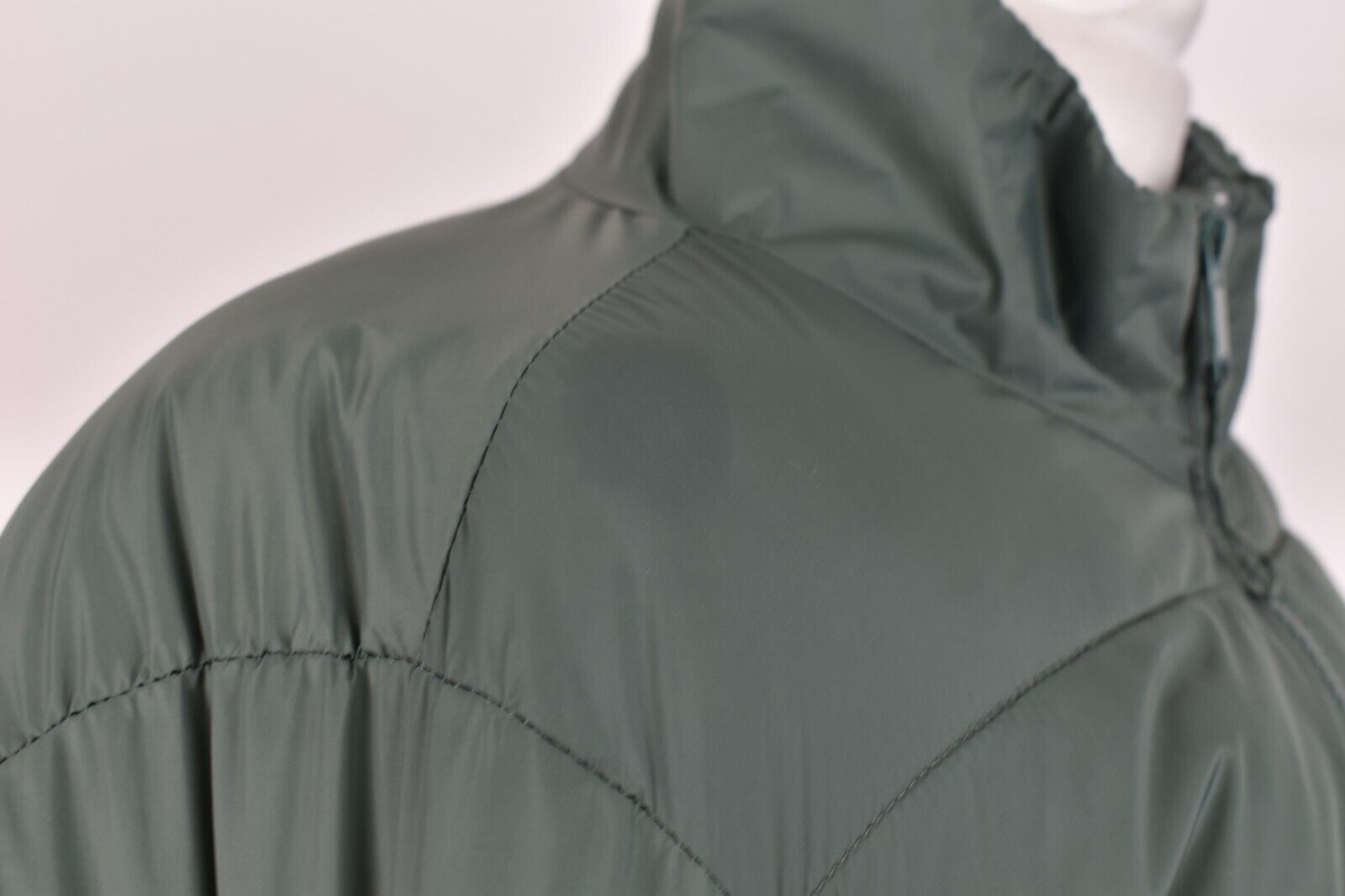 GAP Green Padded Jacket size M Womens Full Zip Outerwear Outdoors Womenswear - Picture 6 of 8