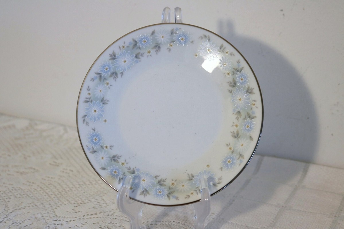Naoratページ NORITAKE BLUE CHARM 6978 JAPAN Flowers Platinum 6 1/2
