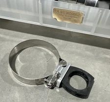 Universal Robots UR10 UR5 IGUS Triflex Cable Management Metal Clamp *NEW*