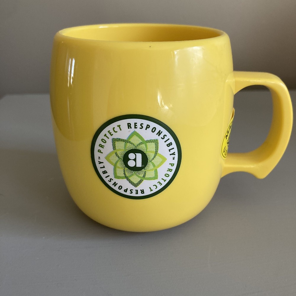 VTG Yellow Natural 100% U.S. Corn Products Mug Quickpoint Brand 2-sided Design