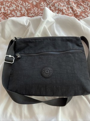 Kipling Womens Arto Crossbody Bag, Black Noir,12W X 10.25 H X 1.5 D VG Condition