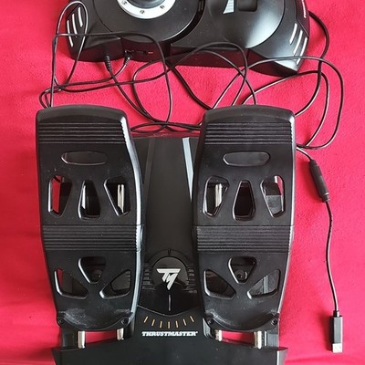 Thrustmaster Flugpedale für PC, USB verkabelt, Schwarz, Konsole & Spiele