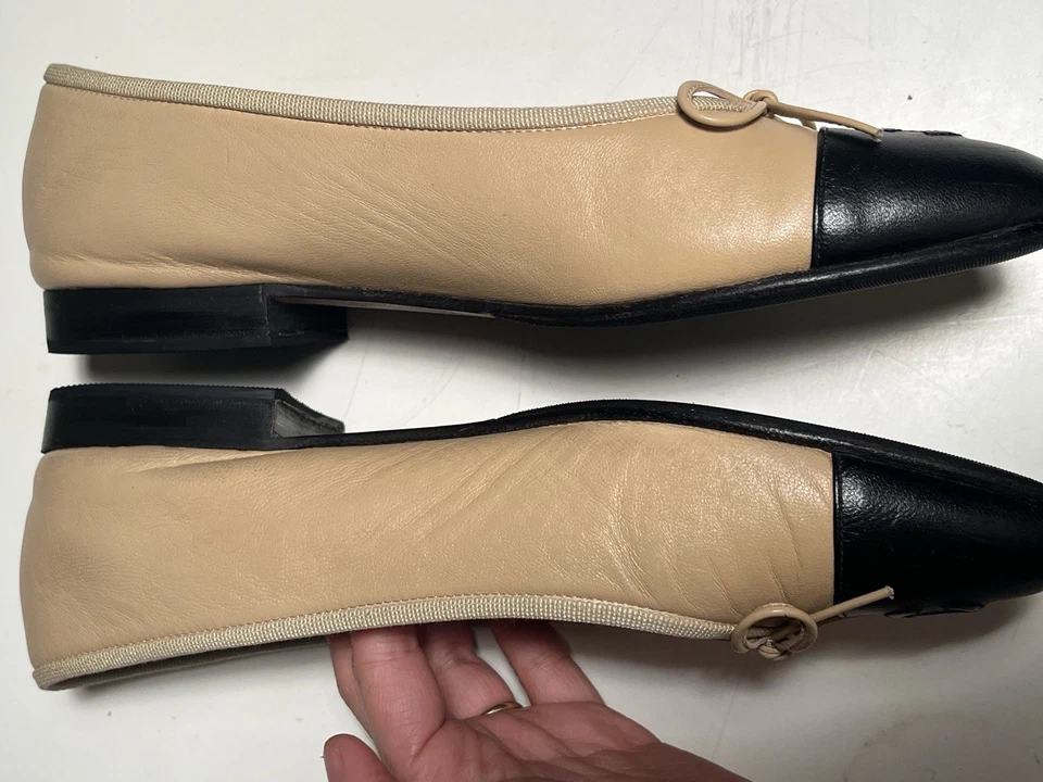 Chanel Beige Negro Ballet Pisos Talla 38 Foto 4 de 4