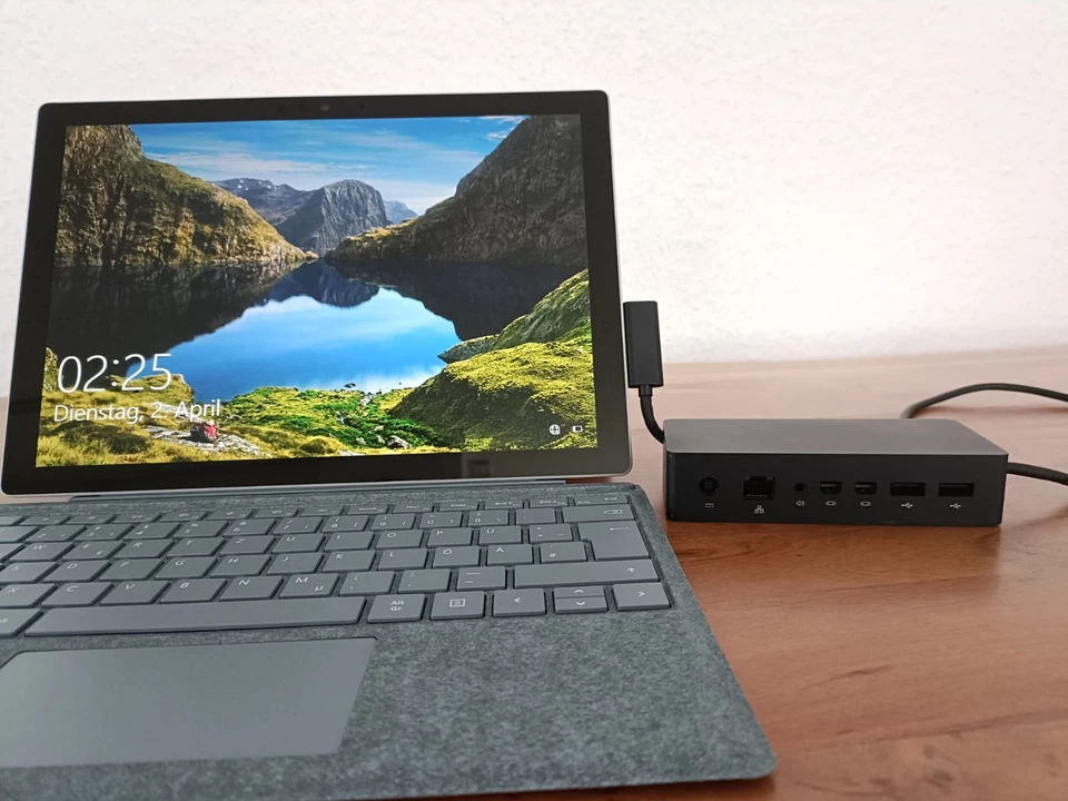 Microsoft Surface Dock 1661 – Docking Station – Gebraucht - Bild 3 von 4
