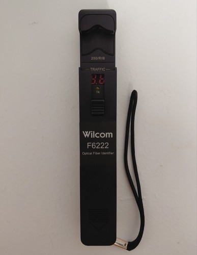 Wilcom F6222 OFI Optical Fiber Identifier Traffic Indicator with 250/RIB Adapter