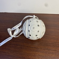 2011 Pandora Porcelain Christmas Ball Ornament Unforgettable Memories EUC
