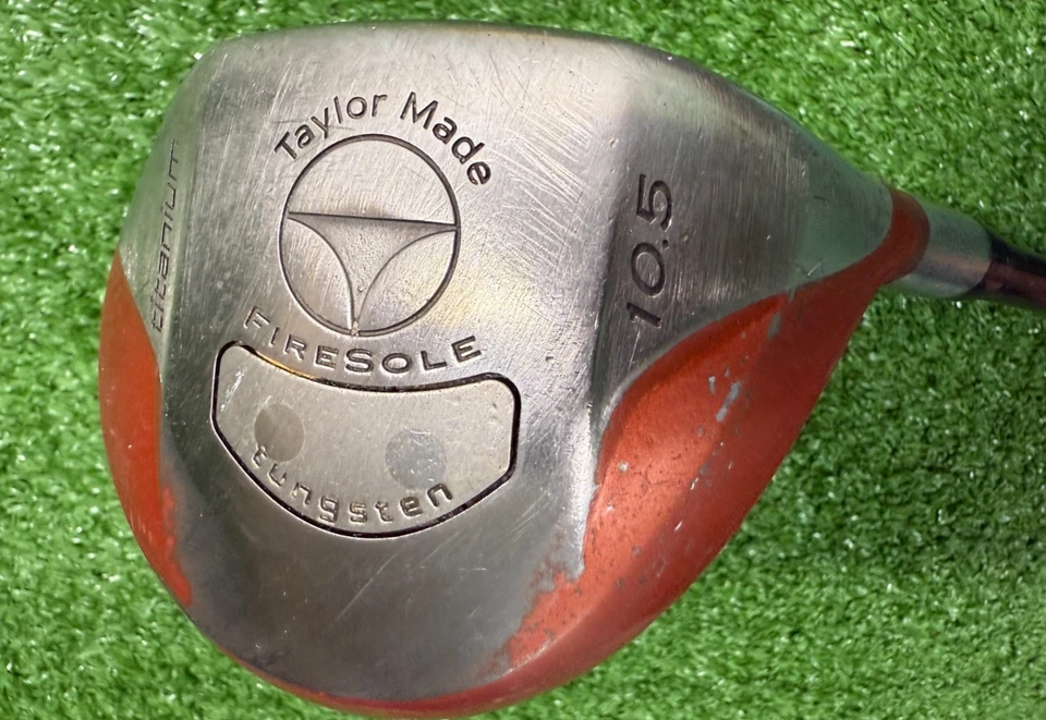 TaylorMade Firesole Titanium 10.5* Driver Regular Grafito NUEVO AGARRE EN MUY BUENA CONDICIÓN/sa9489 Foto 2 de 4