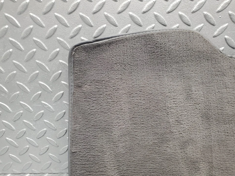 ⚙47632⚙ Alfombrilla alfombrilla piso delantero derecho gris mercedes-benz c126 500sec 1266846229 Foto 2 de 4