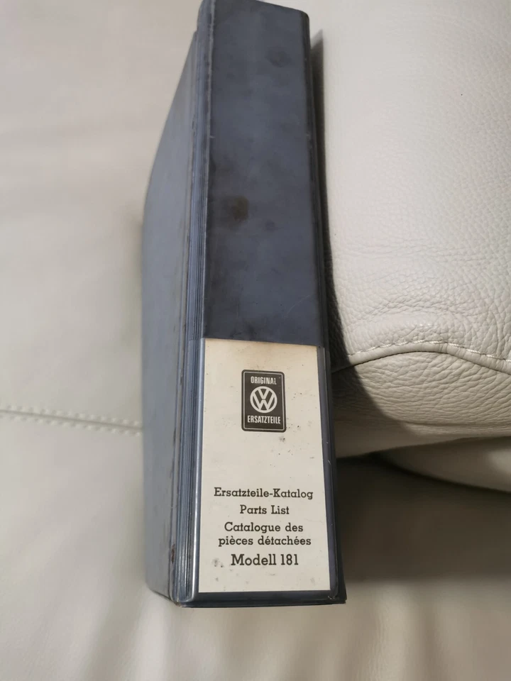 VW 181 PESCACCIA. MANUALE RICAMBI ORIGINALE IN TRE LINGUE - Immagine 2 di 4