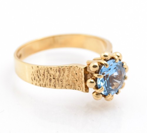 Vintage 9ct 9K Yellow Gold 1970's Retro Ring With Ice Blue Spinel (Lab-Created) - Picture 6 of 12