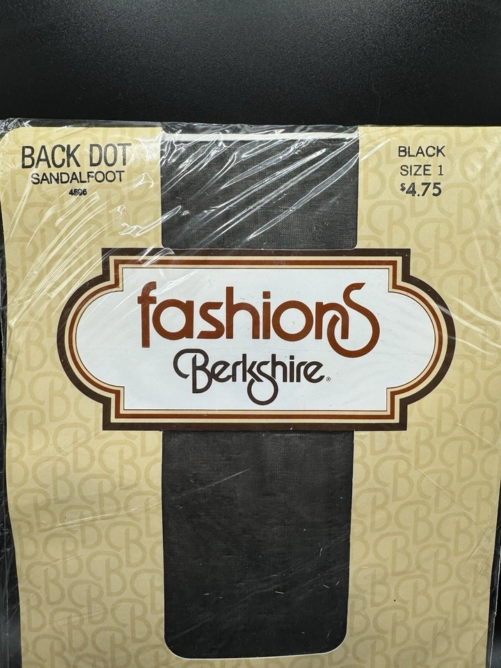 Винтажные колготки Berkshire Fashions Black Dot размер 1 (B-1034) - Изображение 2 из 4