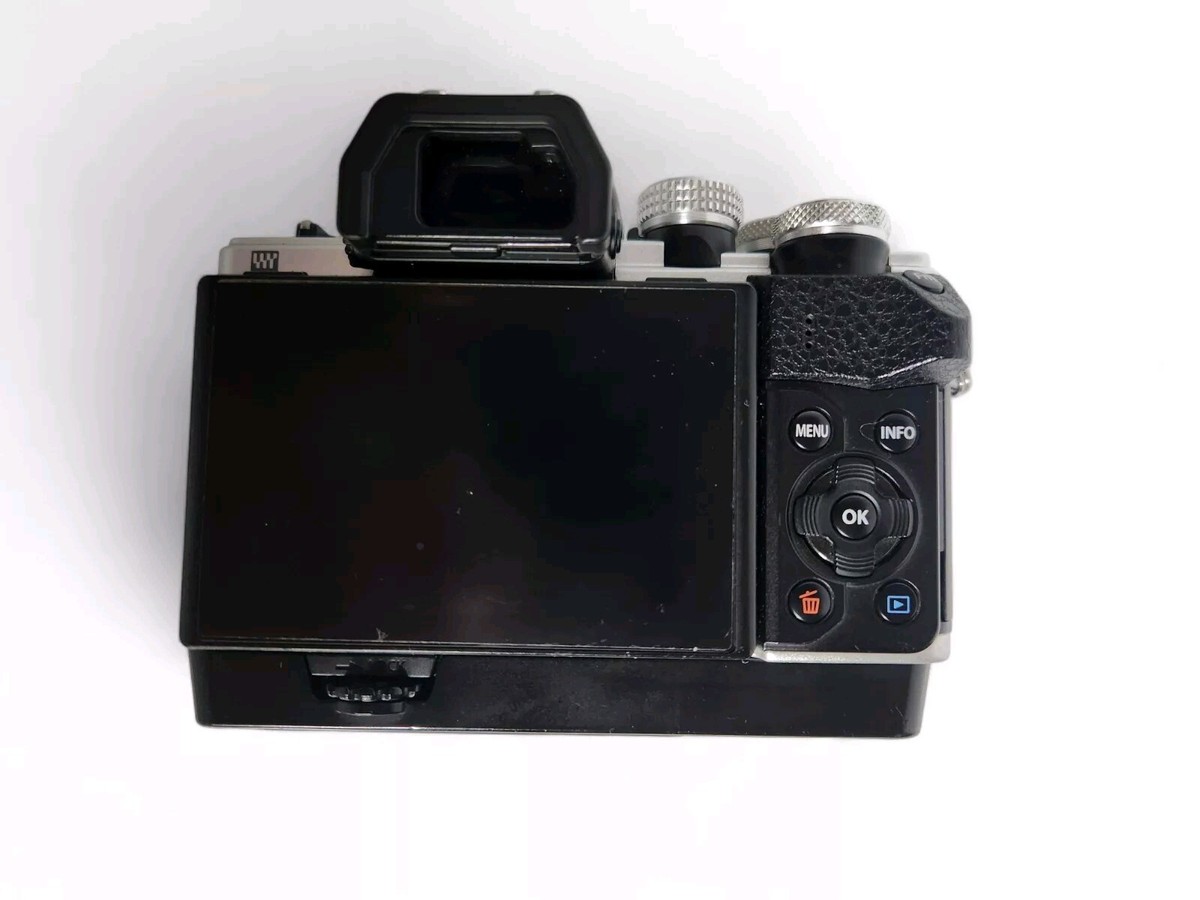 Olympus OM-D E-M10 Mark II Mirrorless Camera BODY ONLY with