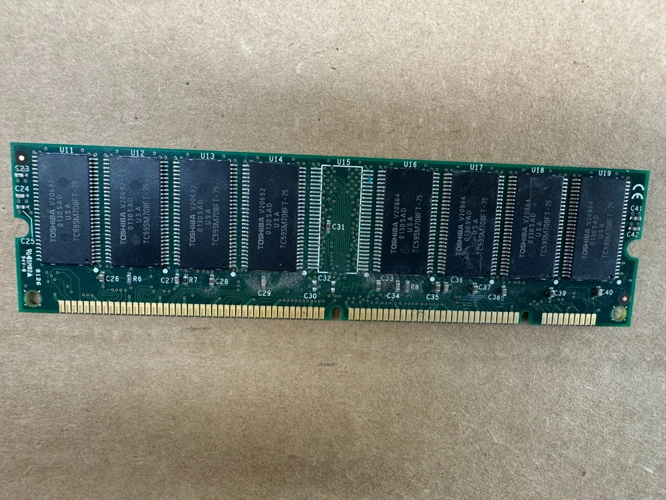 256MB SD-RAM 168-Pin PC-133U Non-ECC CL3 'Toshiba THMY6432G1EG-75 - Image 2 of 2