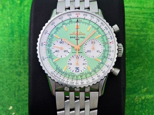 Breitling Navitimer B01 Chronograph 41 Green dial AB0139 Complete set 2024