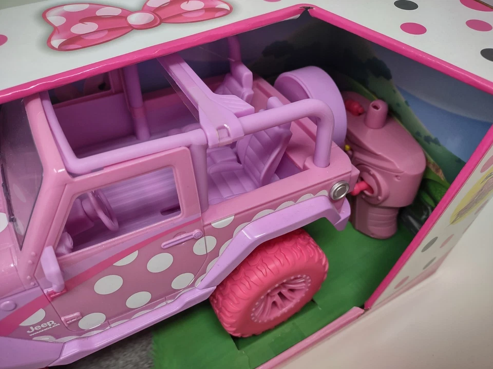 Disney Jr. 1:16 Minnie Mouse Jeep Wrangler RC Car 2.4 GHz Pink New - Image 3 of 4