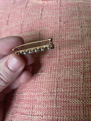 10k Solid Yellow Gold White Pearl & Ceylon Blue Sapphire Bar Pin Brooch 2.09 gm - Picture 6 of 7