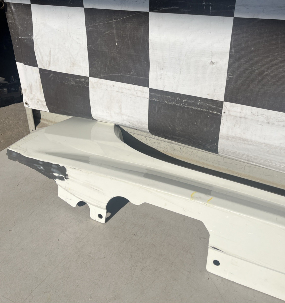 2015 2016 2017 2018 Ferrari California T Right Rocker Panel Used Oem 085082700