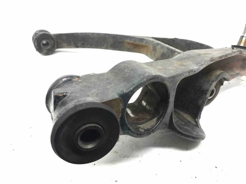 Conjunto de brazo de control inferior del conductor izquierdo Cadillac Escalade 2002-2006 OEM Foto 2 de 4