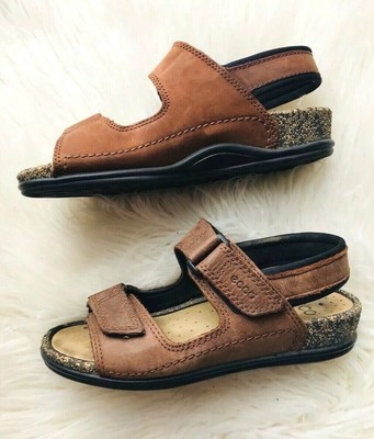 teva vs ecco sandals