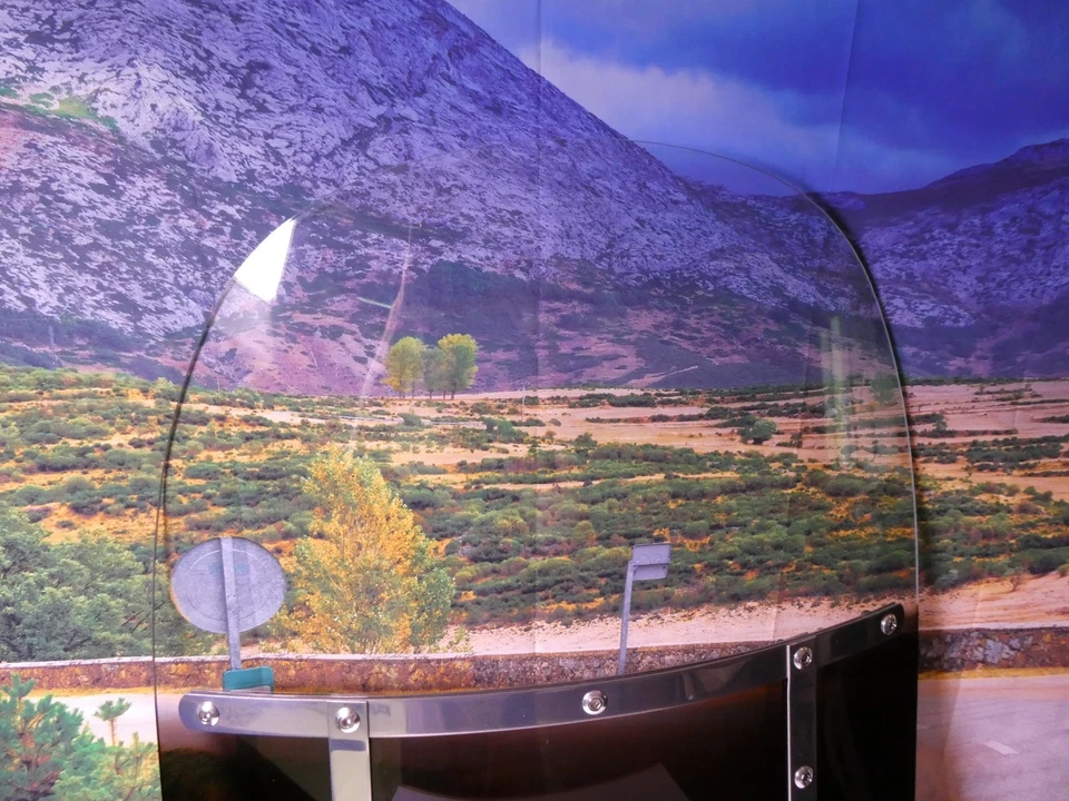 Parabrisas Memphis Shades 17" Fats (corte ancho) negro Victory MEM6821 Kawasaki X1 Foto 2 de 4