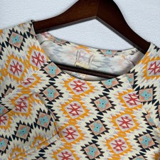 Billabong Surf Capsule Rash Guard Long Sleeve Geometric Tribal Print Womens L