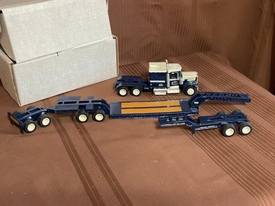 Hiram Kenworth Sleeper W900 and Lowboy Trailer Stinger ASAM A. Smith