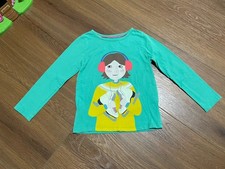 Mini Boden Long Sleeve Green Top w/Girl Ice Skater On Front Size 3-4