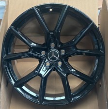Felgen für Mercedes Benz C-Klasse W205 19-Zoll schwarz glanz NEU ABE 4 Stück Felgen für Mercedes Benz C-Klasse W205 19-Zoll schwarz glanz NEU ABE 4 Stück
