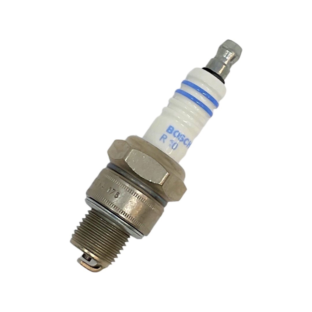 Bosch 79026 WR8AC Spark Plug 14mm 1/2 Inch Reach - Each - 7902