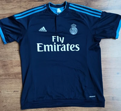 Maillot Real Madrid 2015/2016 M - Real Madrid 16 shirt - Photo 1/4