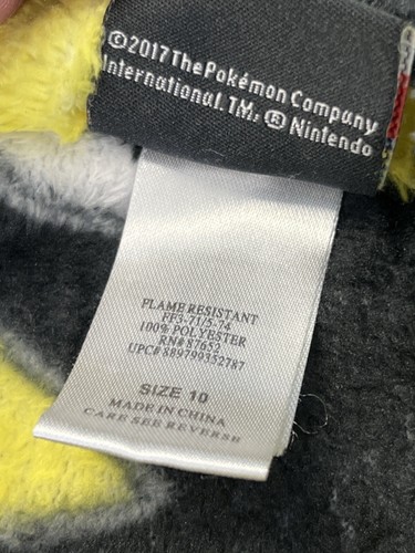 Vintage Pikachu Pokémon Black Yellow Red Robe w/ Yellow Belt Youth Size 10 - Picture 3 of 7