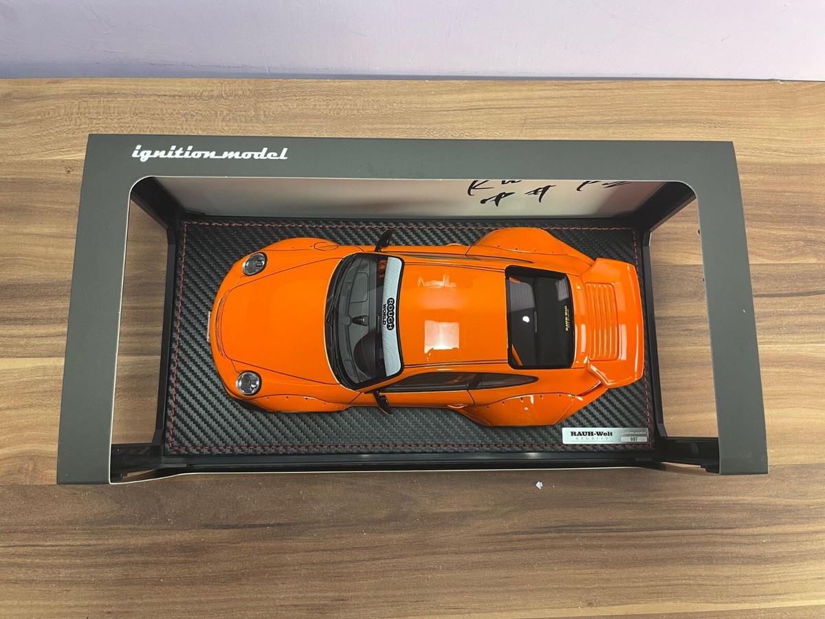 1/18 RWB 997 GT3 Orange With Mr. Nakai Hongkong Toy Car